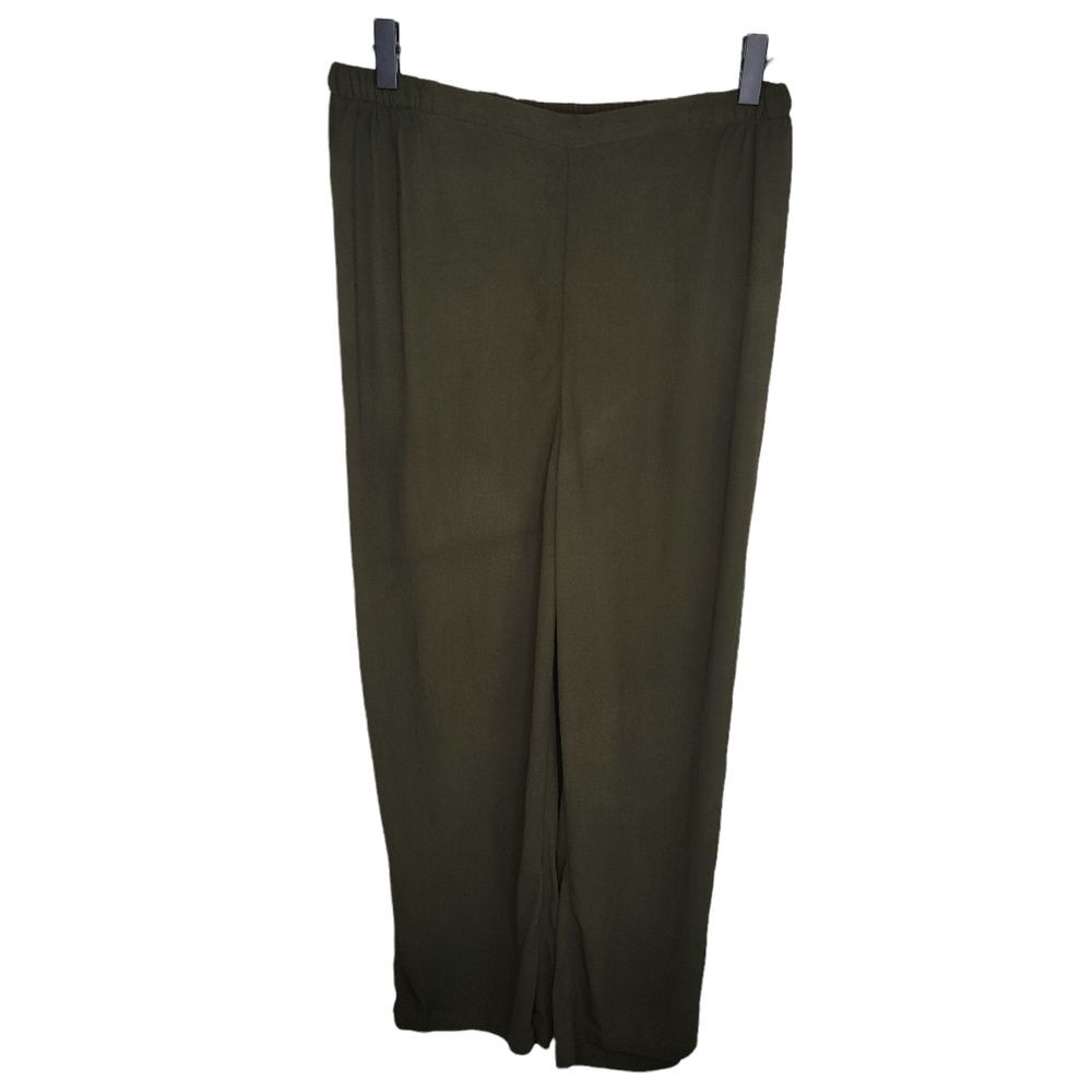 Eileen Fisher pull on cropped olive crepe pants size large